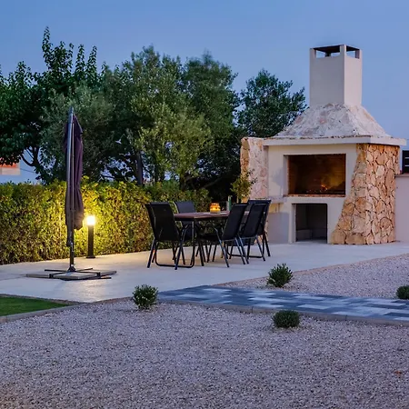 Marija By Istrialux Vila Kakma